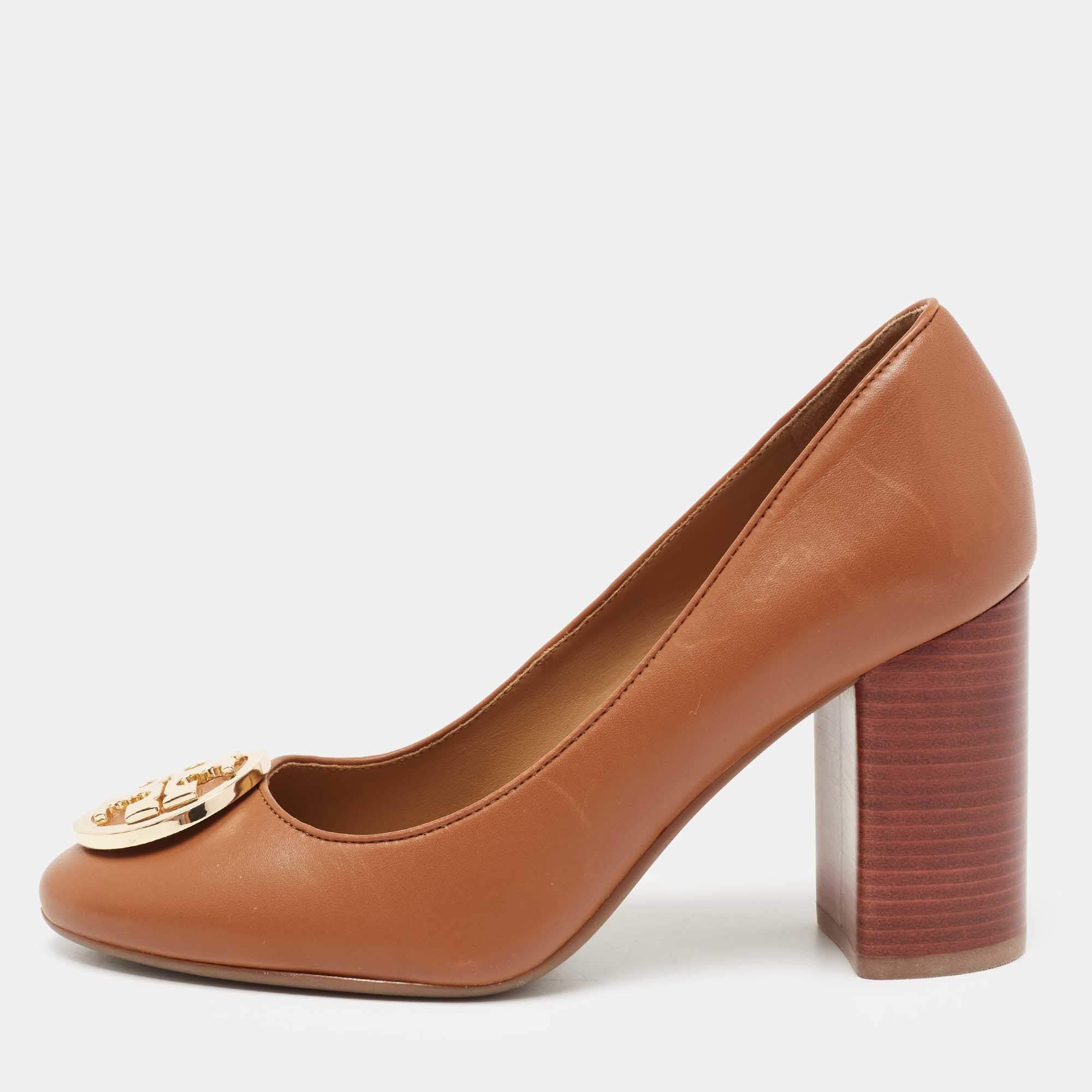 Pre Owned حذاء كعب عالي توري برش جاني جلد بني مقدمة مستديرة مقاس 35.5