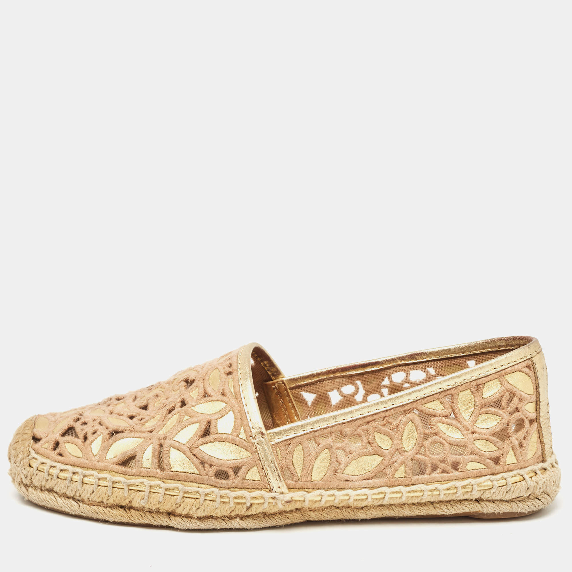 Pre Owned Tory Burch Beige/Gold Lace and Leather Espadrille Flats Size 37