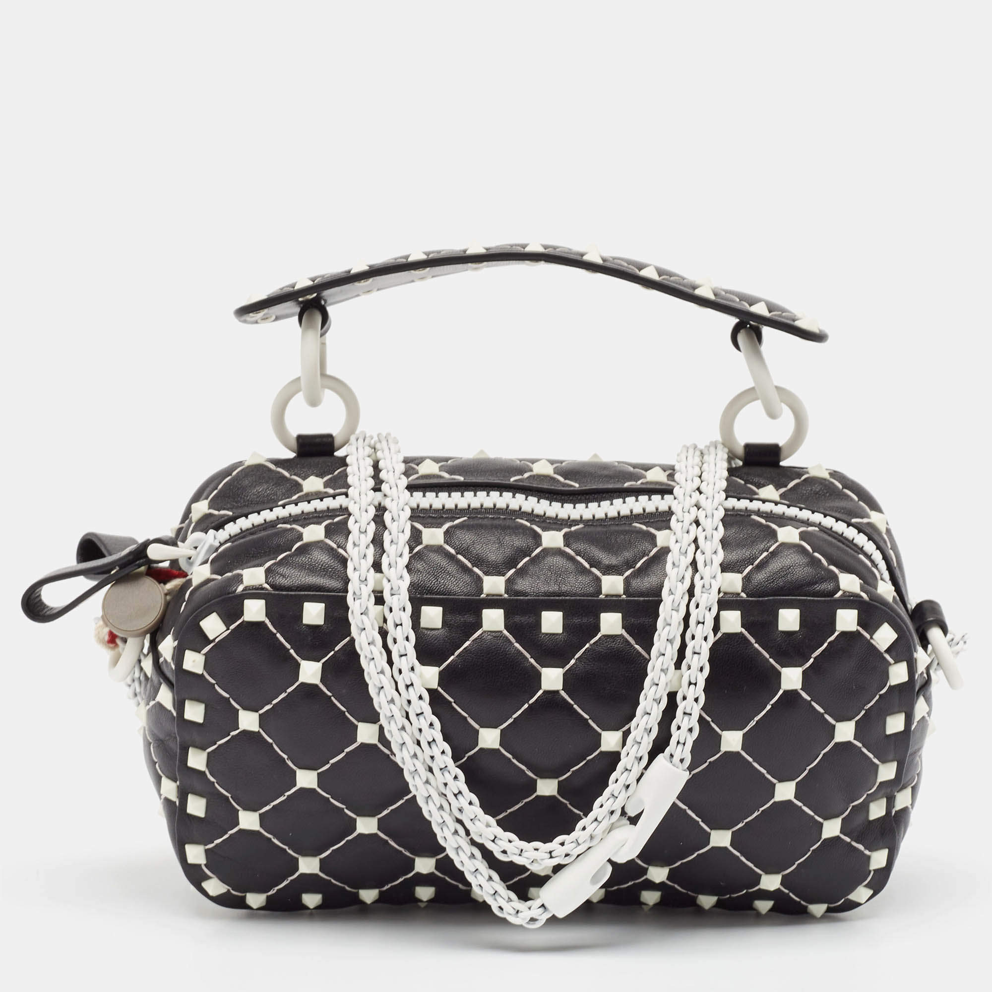 Pre Owned Valentino Black Quilted Leather Rockstud Spike Camera Crossbody Bag