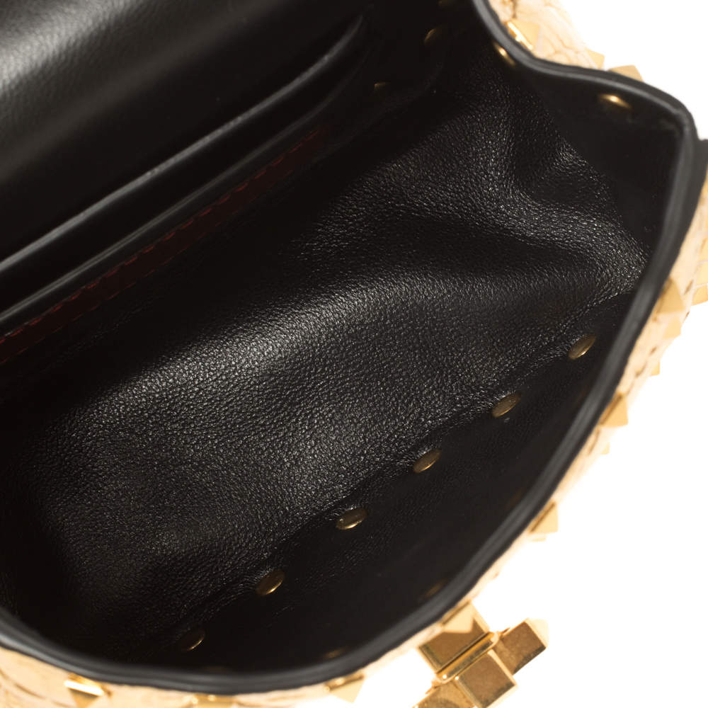 Valentino Garavani Rockstud Spike Small Quilted Shoulder Bag in Gold  Leather Golden Metallic ref.570755 - Joli Closet
