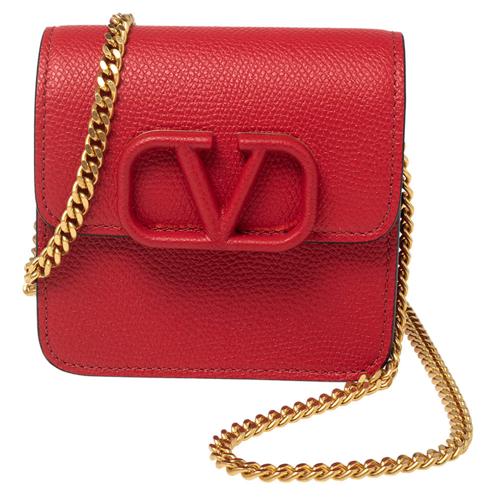 Pre Owned Valentino Red Grained Leather VLogo Compact Wallet On Chain