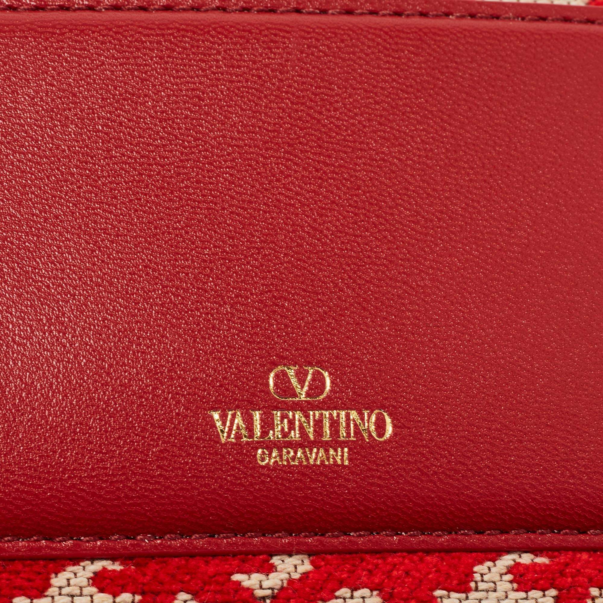 Buy Valentino Garavani Red Valentino Garavani Small Locò Toile Iconographe  Shoulder Bag in Cotton blend for WOMEN in Saudi | Ounass