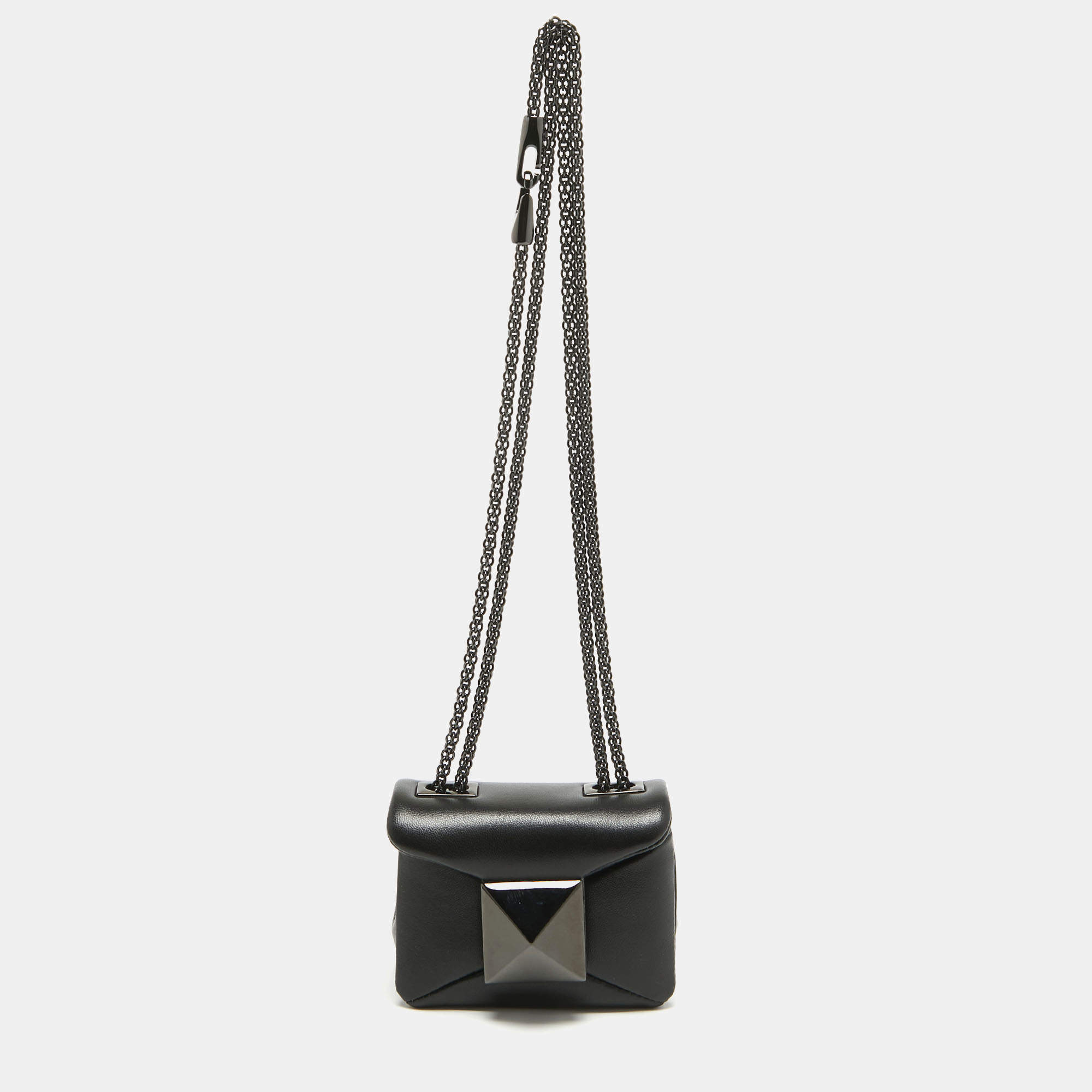 Pre Owned Valentino Black Leather Micro One Stud Crossbody Bag