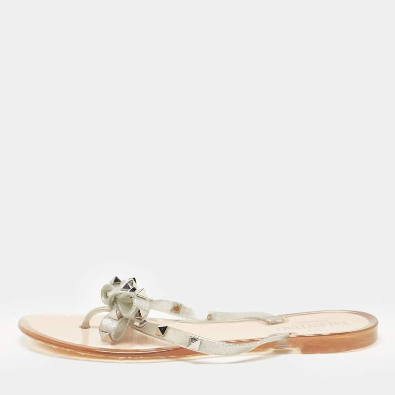 Pre Owned Valentino Silver Glitter Jelly Rockstud Bow Thong Flats Size 38