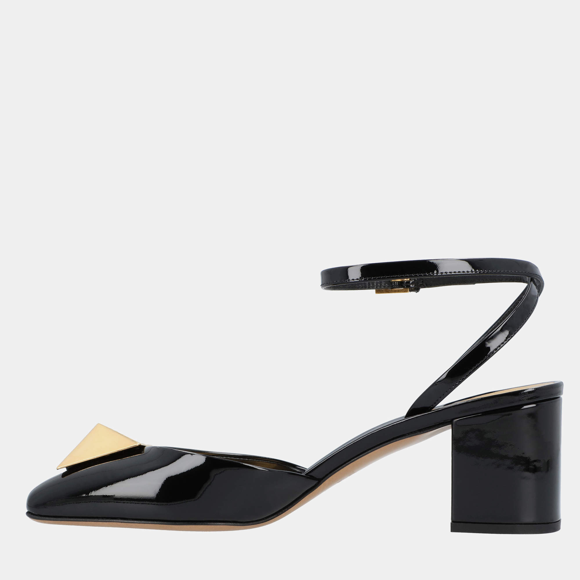 Pre Owned Valentino One Stud EU 38 Black Leather Pumps