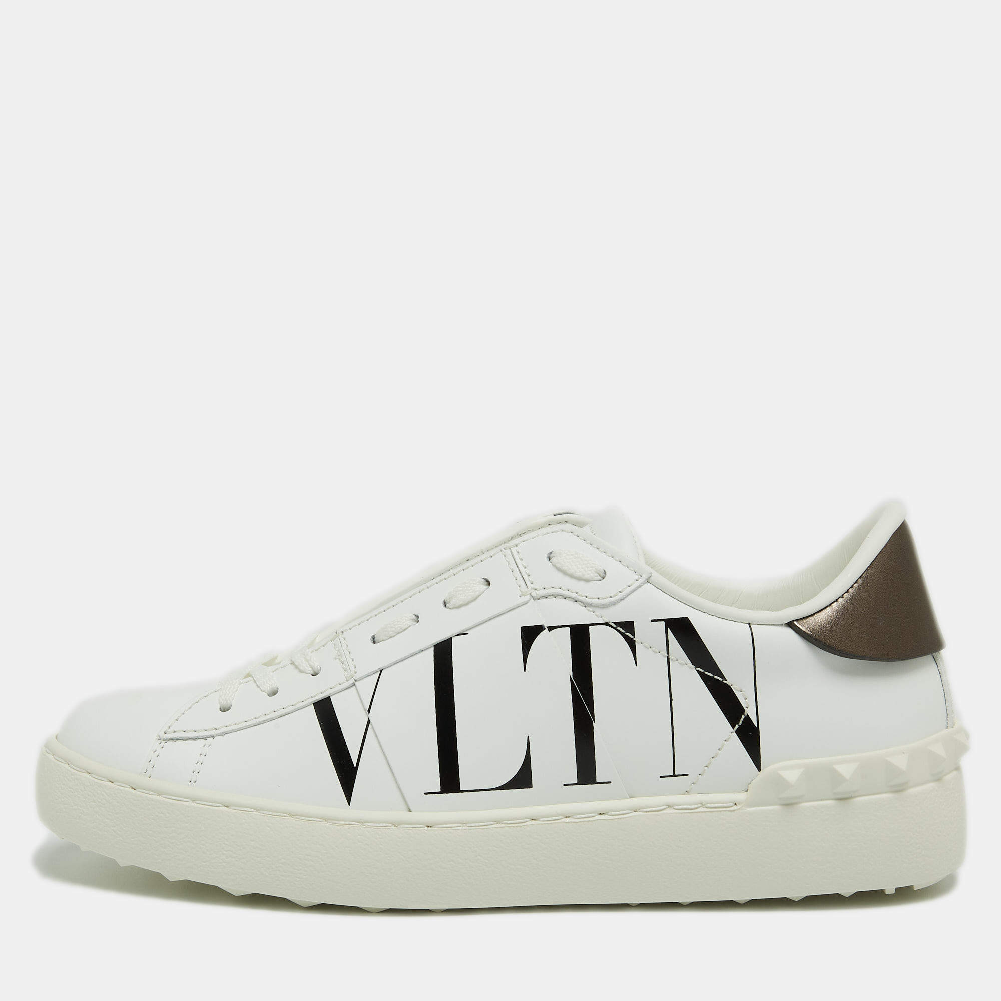 Pre Owned Valentino White/Grey Leather VLTN Rockstud Sneakers Size 37