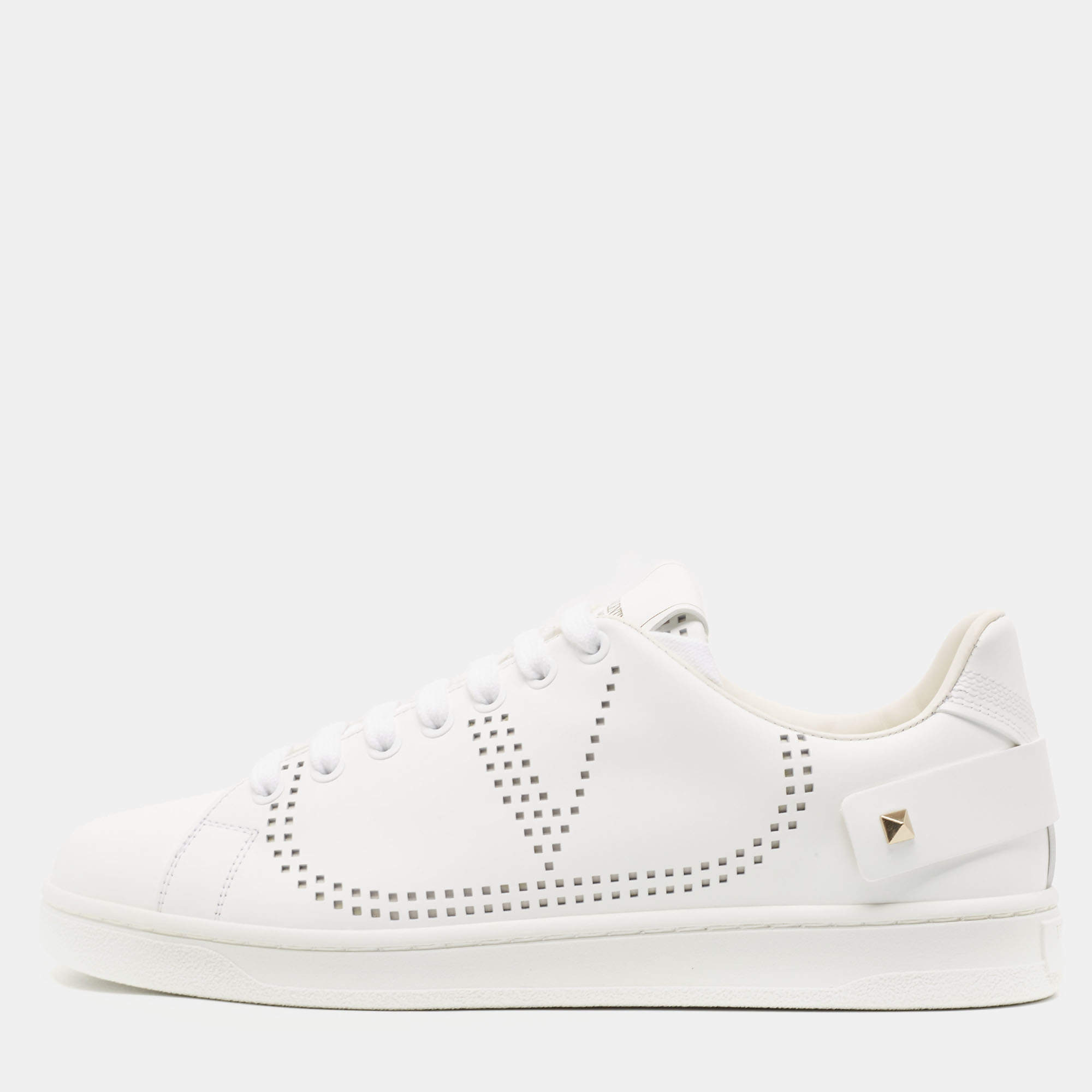 Pre Owned Valentino White Leather Rockstud Low Top Sneakers Size 39.5