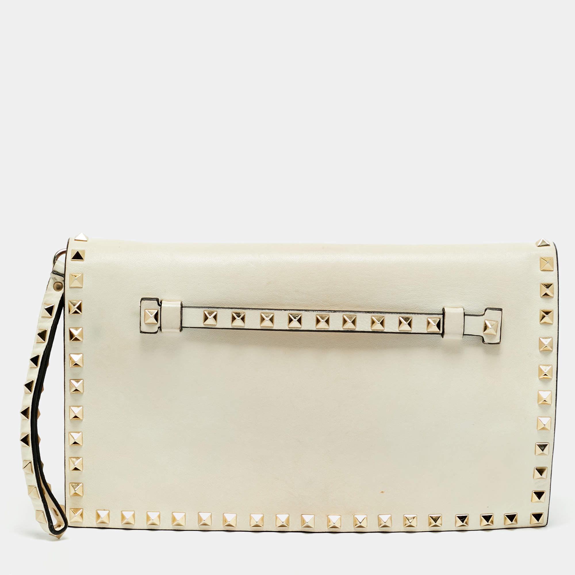 مملوكة مسبقًا حقيبة كلتش فالنتينو روكستاد جلد أبيض عاجي معصم