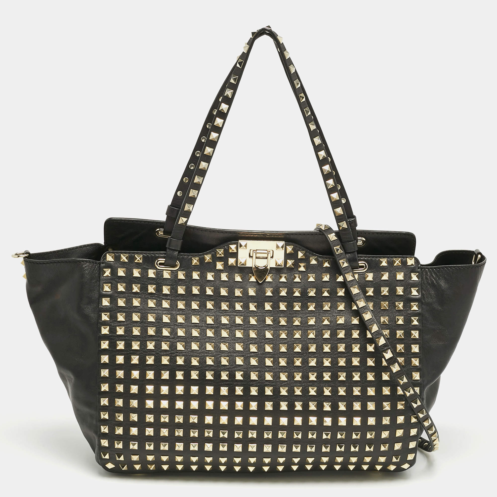 Pre Owned Valentino Black Leather Medium Rockstud Studded Trapeze Tote