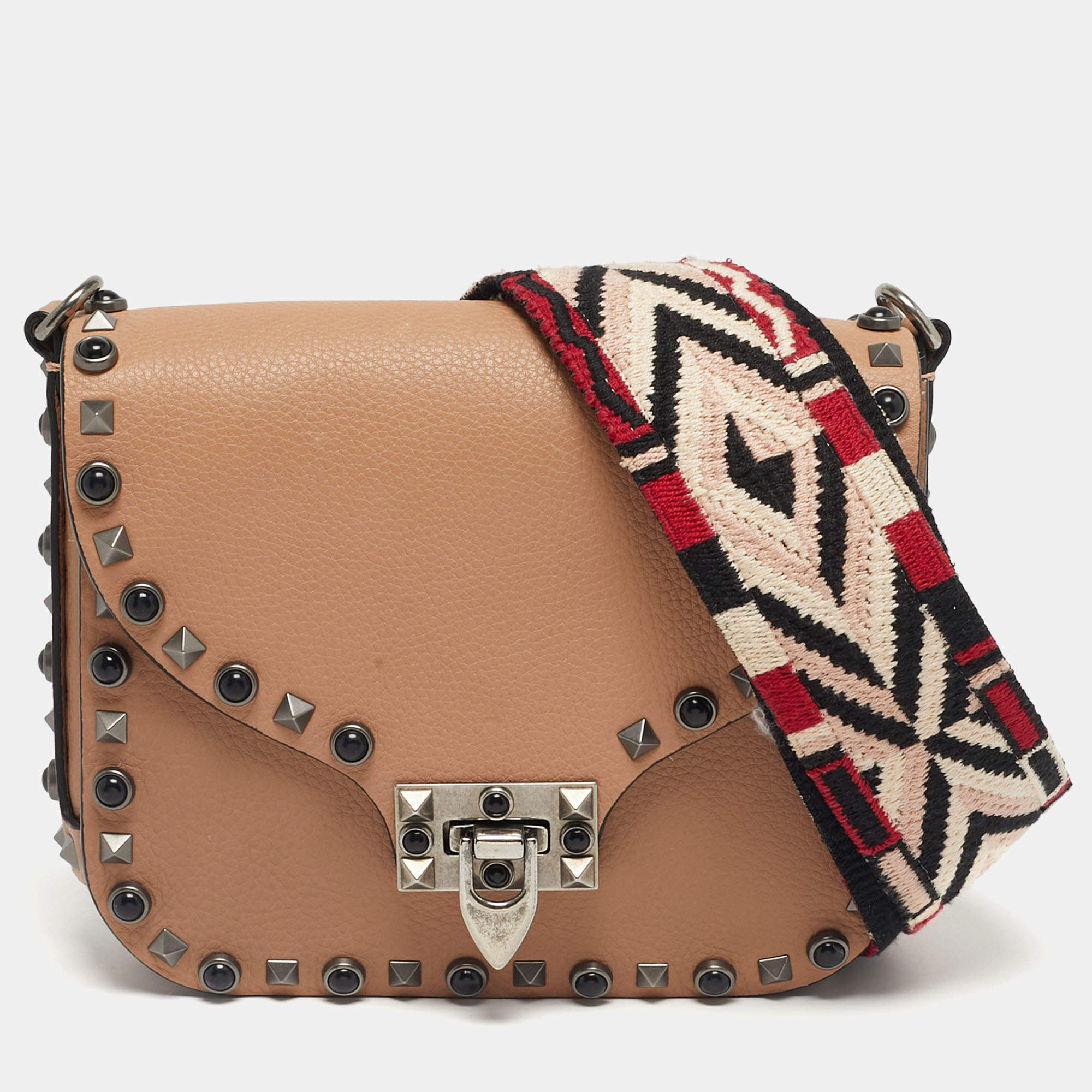 Pre Owned Valentino Nude Leather Rolling Rockstud Flap Shoulder Bag