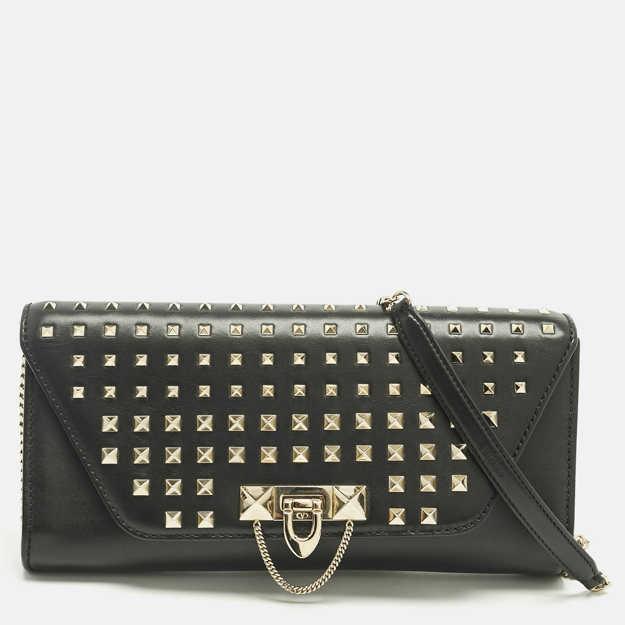 Pre Owned Valentino Black Leather Rockstud Envelope Flap Shoulder Bag