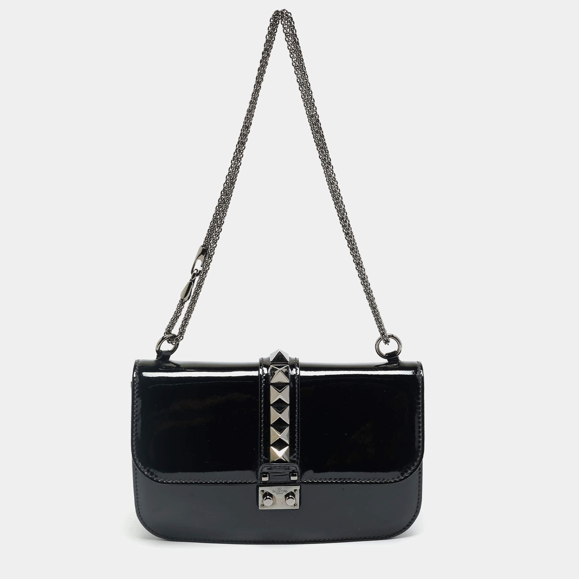 Pre Owned حقيبة فلانتينو غلايم لوك متوسطة جلد برّاق أسود بحليّ روكستد