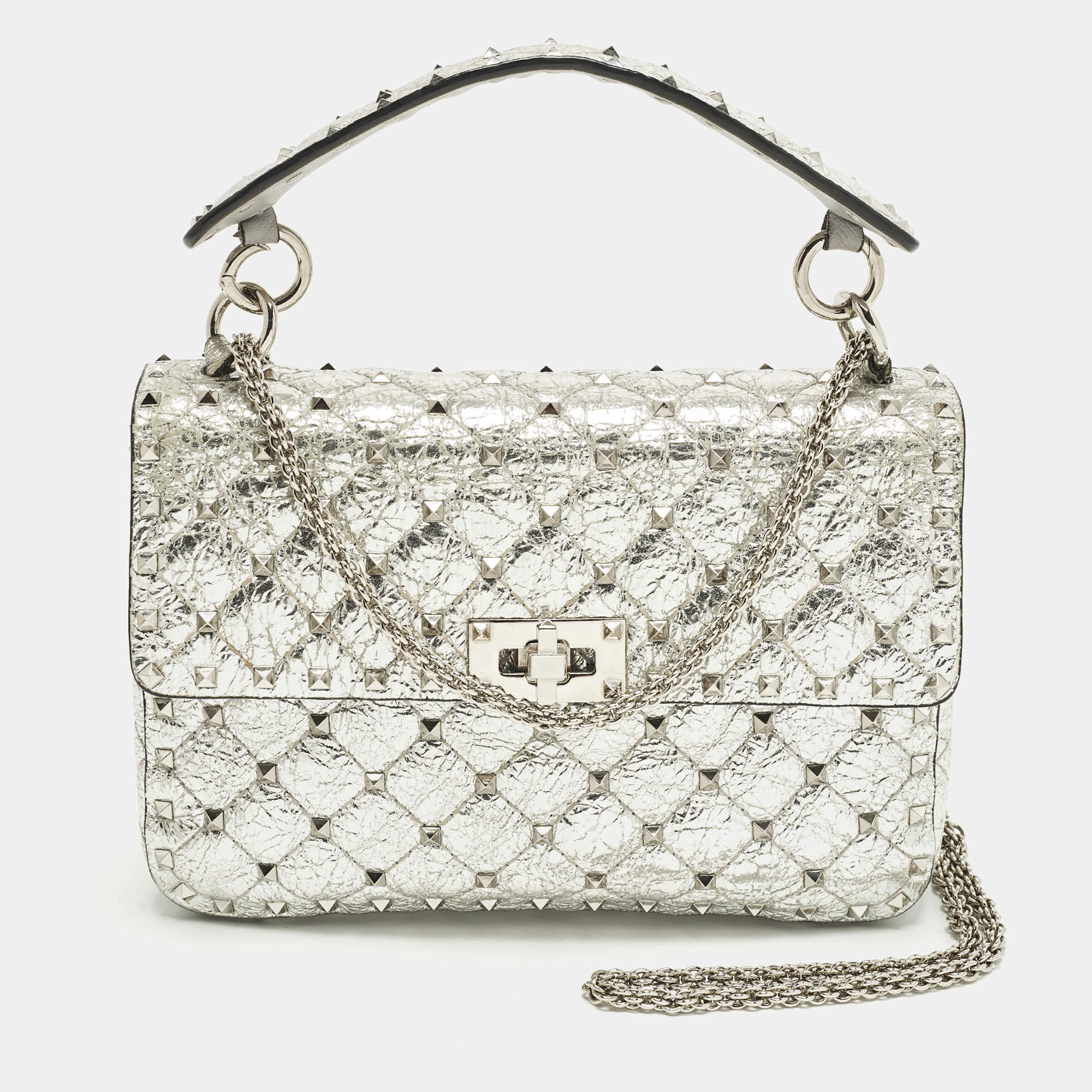 مملوكة مسبقًا Valentino Rockstud Spike Medium Silver Quilted Leather Shoulder Bag