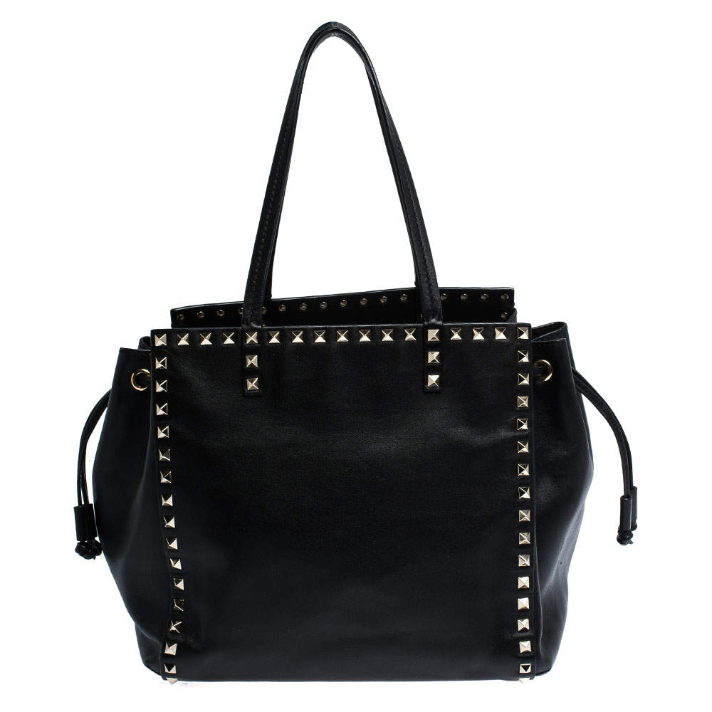 Pre Owned Valentino Black Leather Rockstud Drawstring Tote