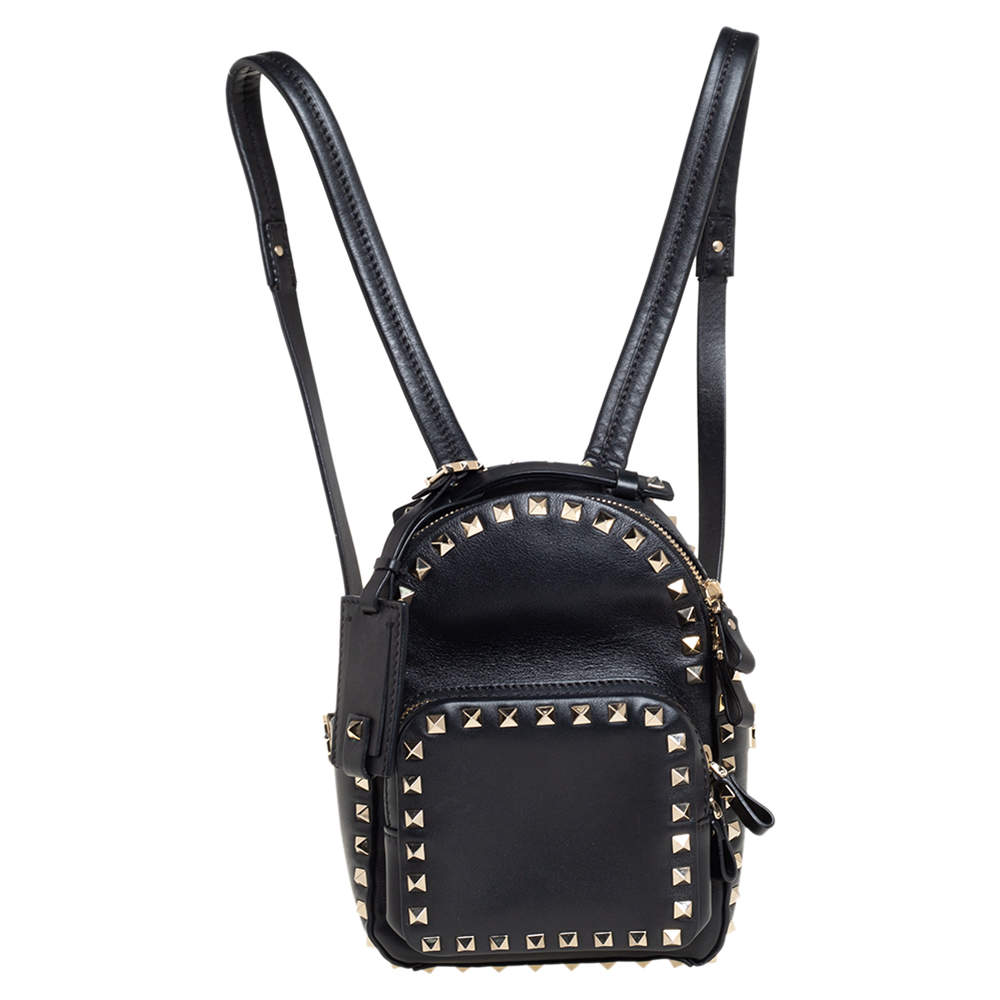 Mini best sale backpack valentino