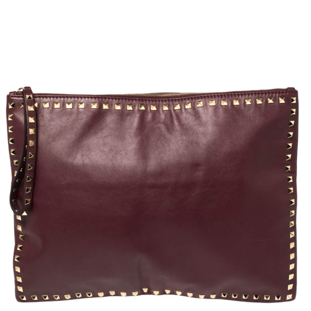 Pre Owned Valentino Burgundy Leather Rockstud Clutch