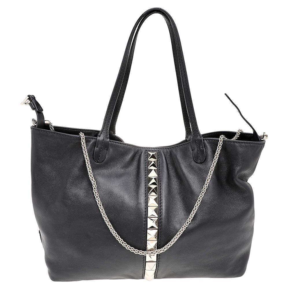 مملوكة مسبقًا حقيبة يد توتس فالنتينو شوبر فا فا فوم جلد أسود روكستد كبيرة 