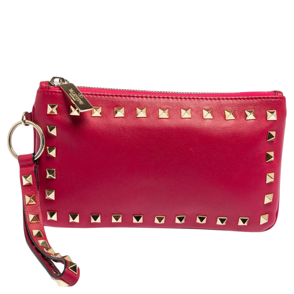 Pre Owned Valentino Fuchsia Leather Rockstud Wristlet Clutch