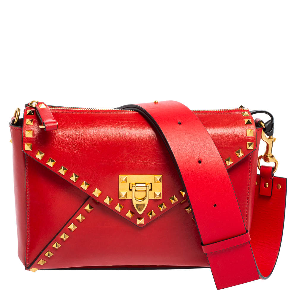 valentino rockstud medium shoulder bag