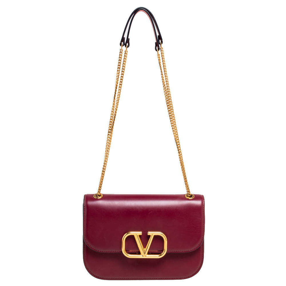 مملوكة مسبقًا Valentino Cerise/Rouge Leather VLOCK Chain Shoulder Bag
