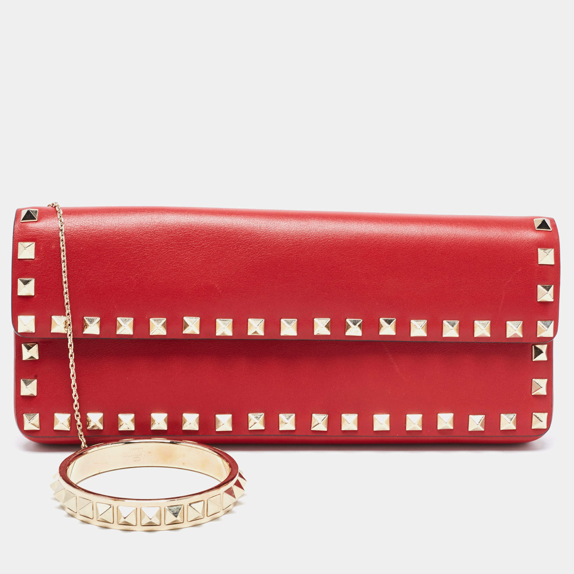 Pre Owned Valentino Red Leather Rockstud Bangle Clutch
