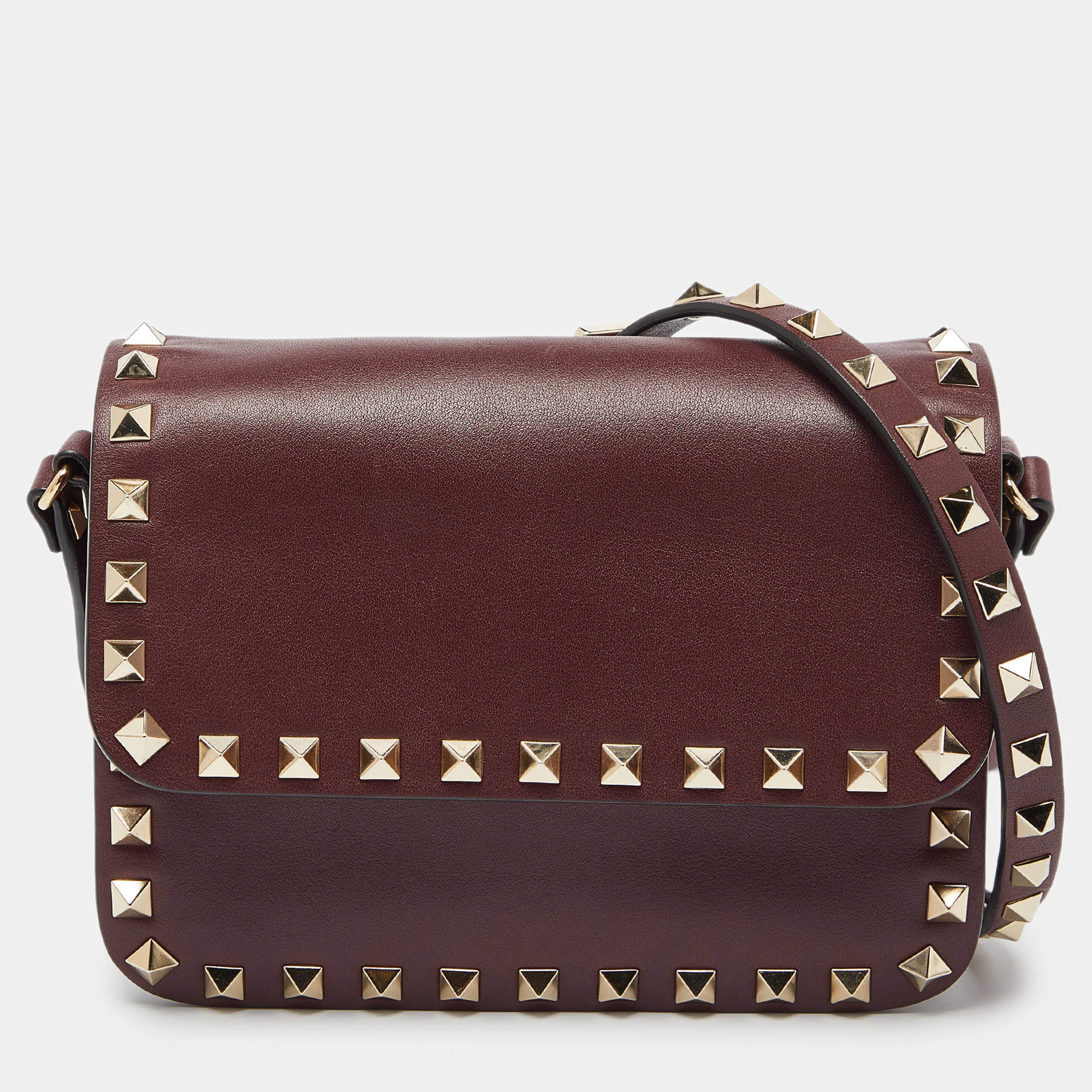 Pre Owned Valentino Burgundy Leather Mini Rockstud Crossbody Bag