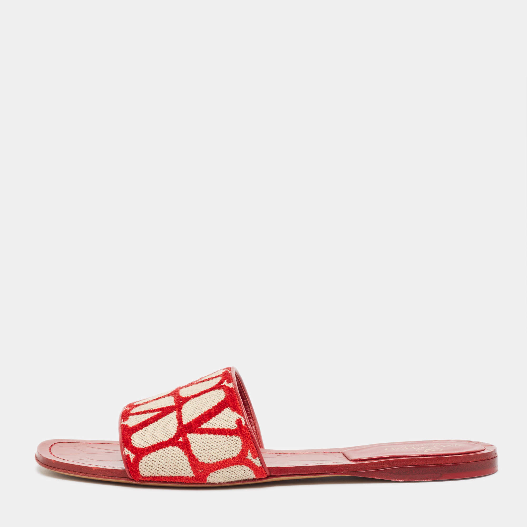 Pre Owned Valentino Red/Cream Canvas and Leather Flat Slides Size 39