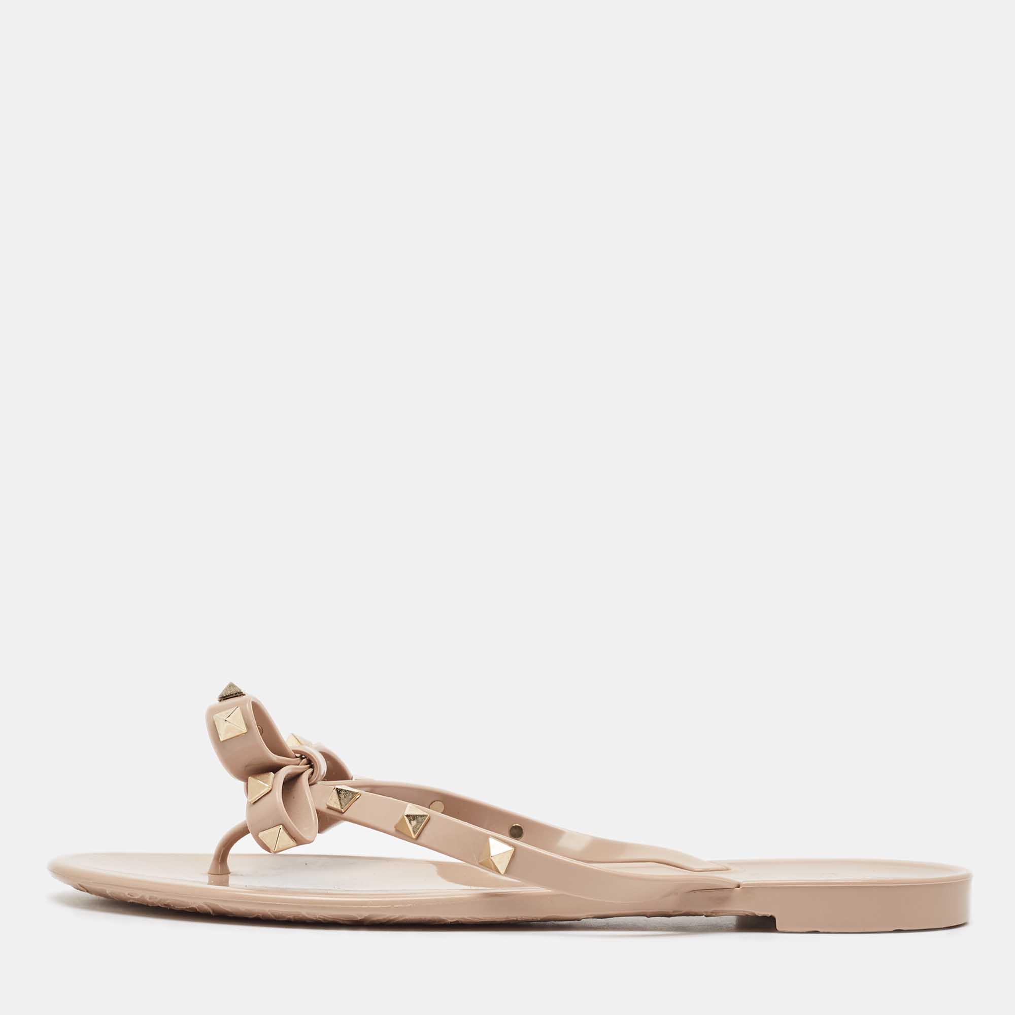 Pre Owned Valentino Dusty Pink Rubber Rockstud Thong Flats Size 40