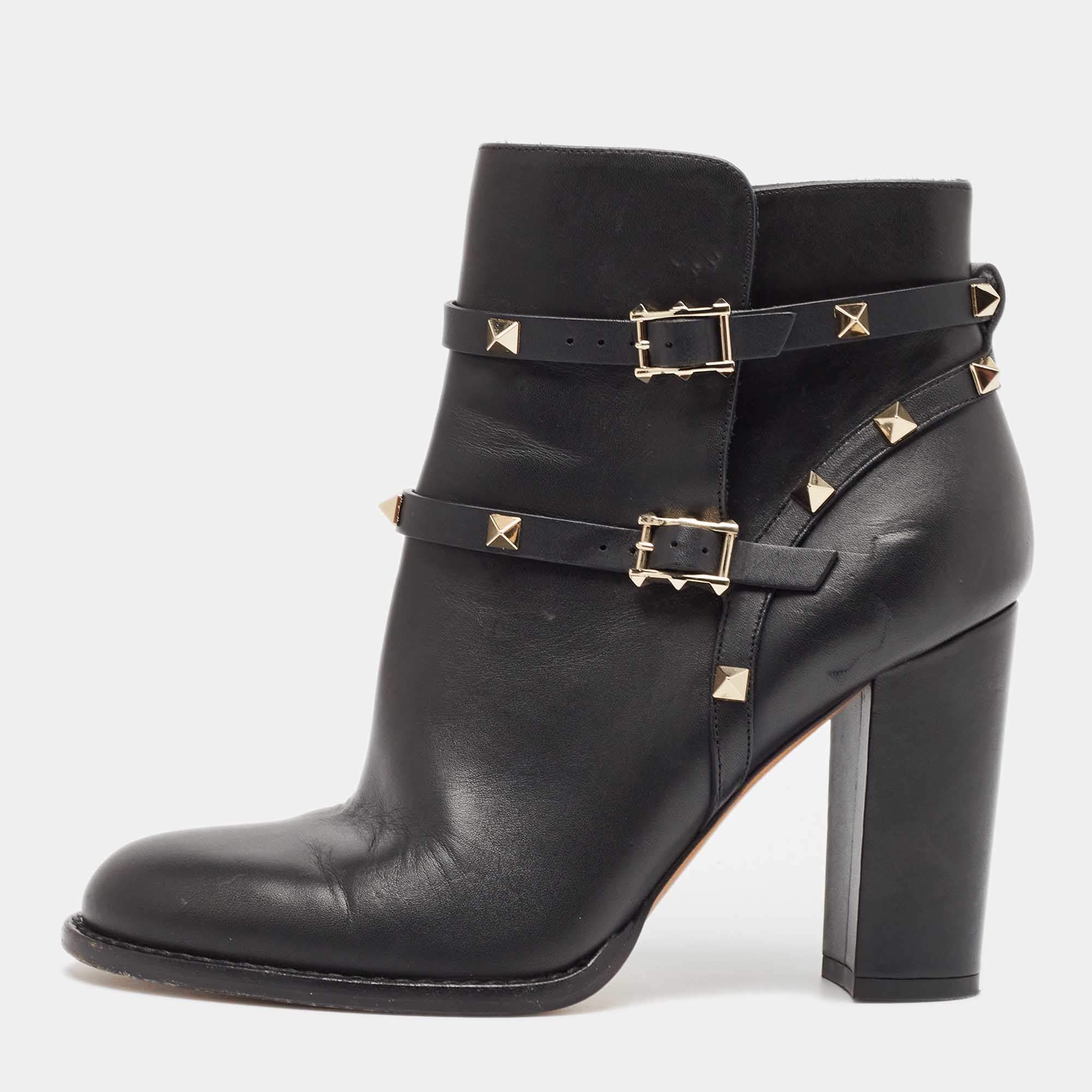 Pre Owned Valentino Black Leather Rockstud Ankle Boots Size 39