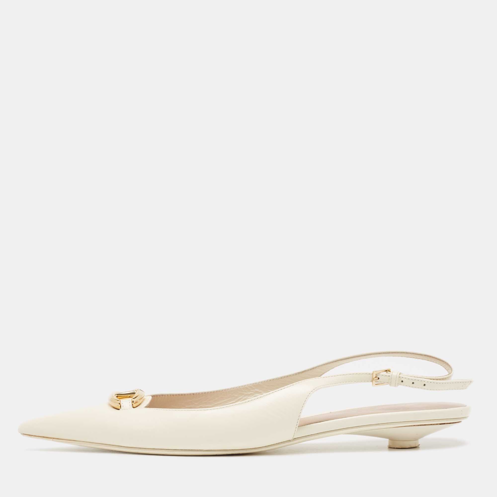 Pre Owned Valentino Off White Leather VLogo Slingback Flats Size 39