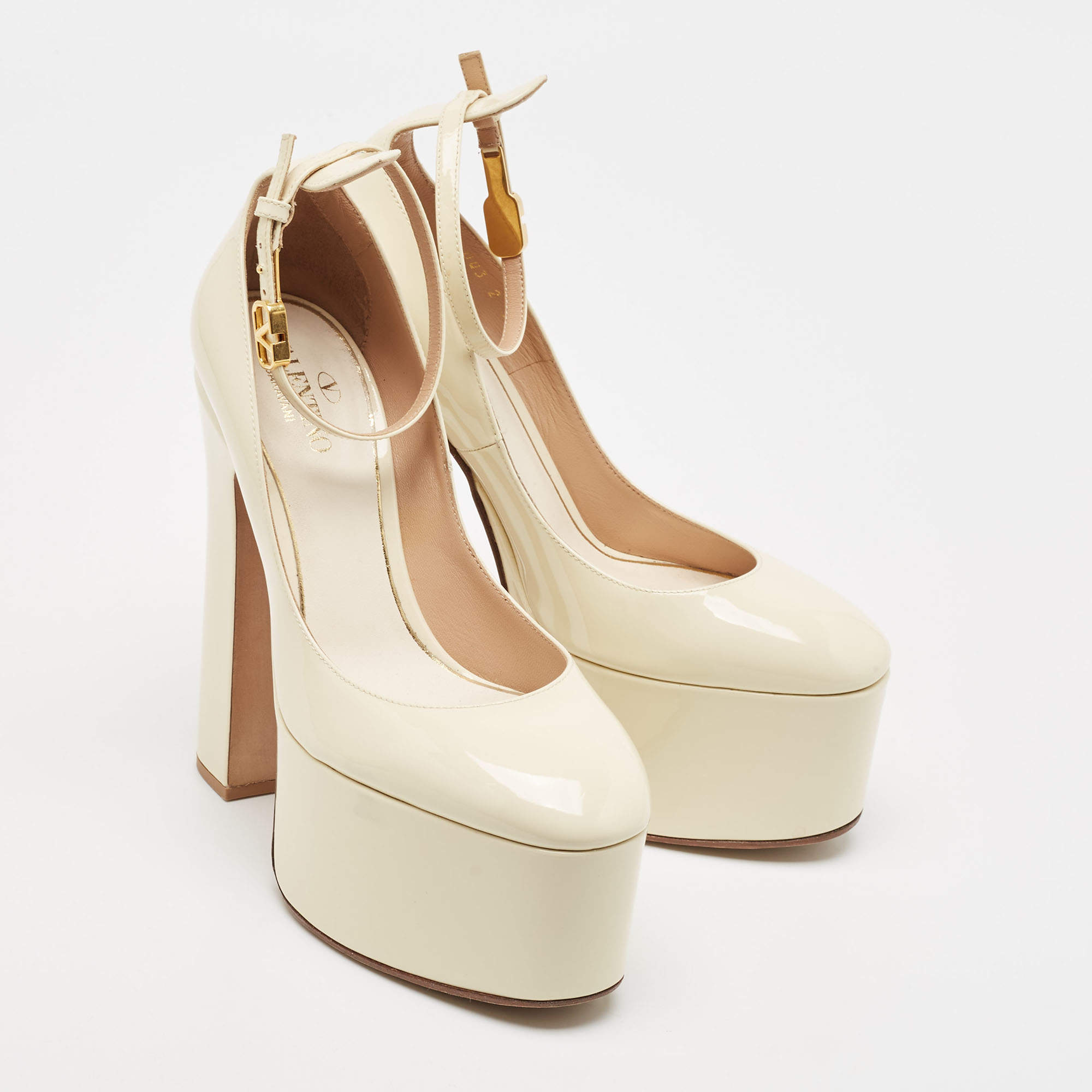Pre Owned Valentino Cream Patent Leather Tango Platform Ankle Strap Block Heel Pumps Size 37.5