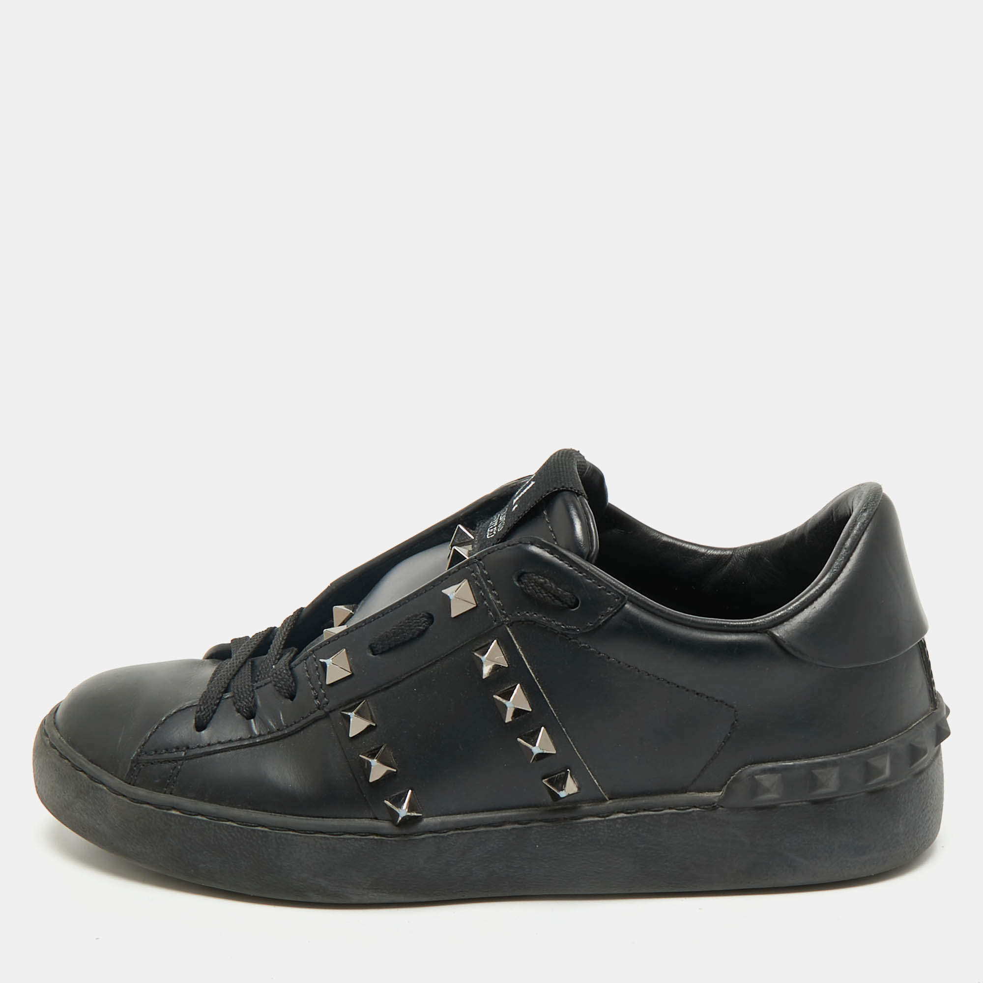 Pre Owned Valentino Black Leather Rockstud Low Top Sneakers Size 37