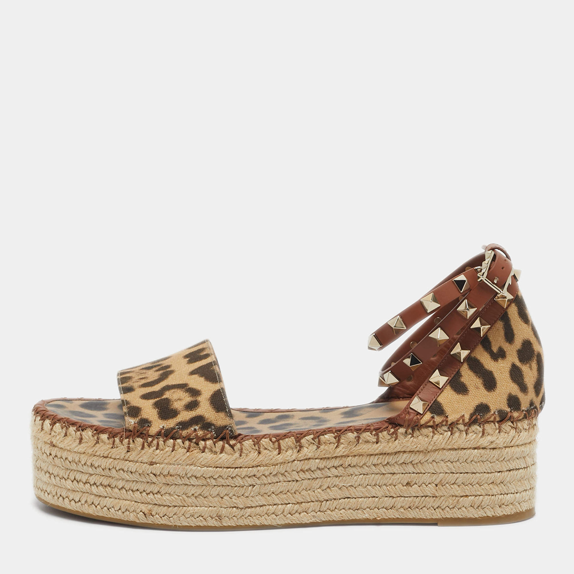 Pre Owned Valentino Beige/Brown Leopard Canvas Rockstud Ankle Strap Platform Sandals Size 40