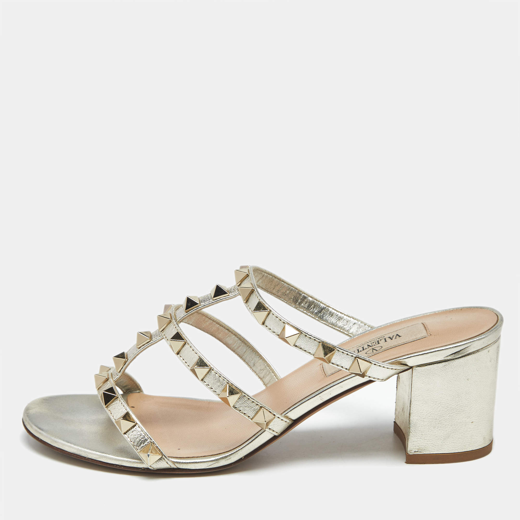 Pre Owned Valentino Metallic Silver Leather Rockstud Caged Slide Sandals Size 36