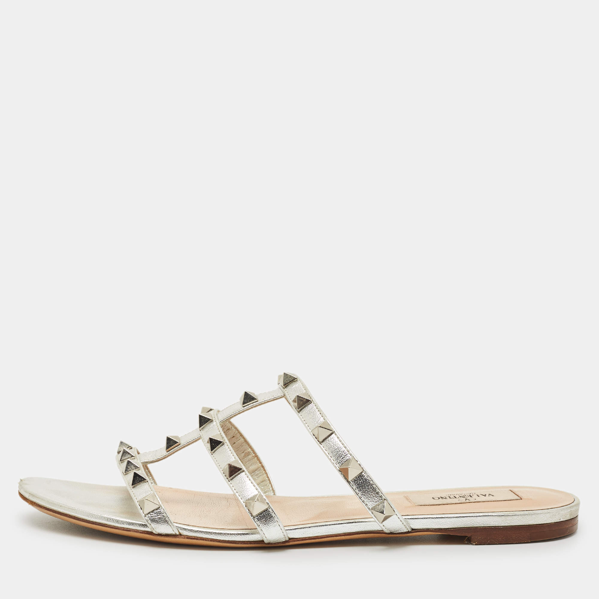 Pre Owned Valentino Silver Leather Rockstud Flat Slide Size 39