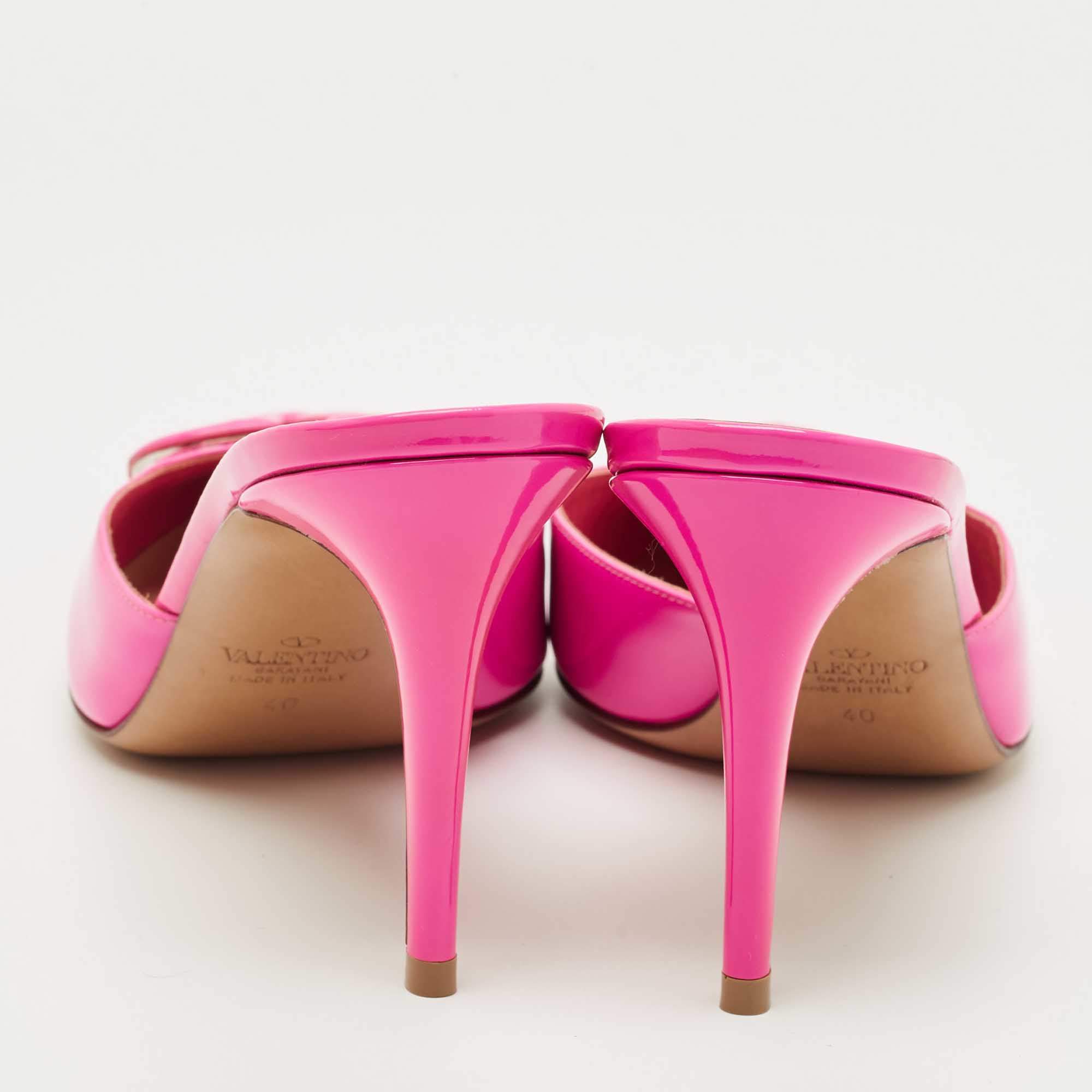 VALENTINO ピンク ミュール 37 Valentino Garavani Women's Pink Rockstud Block Heel Slide