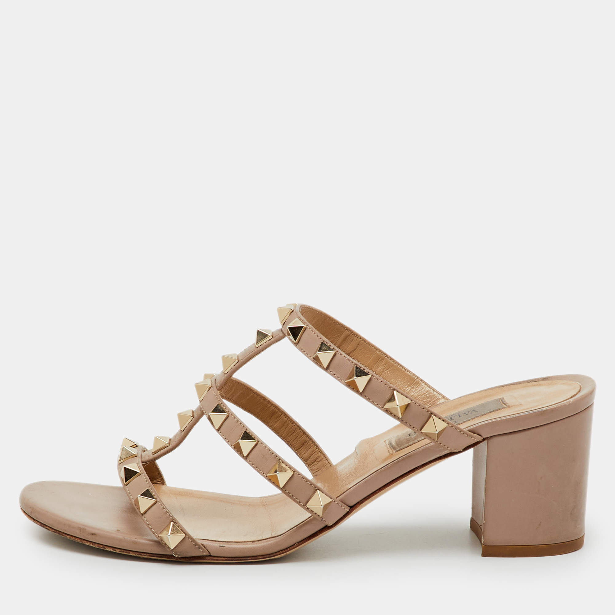 Pre Owned Valentino Beige Leather Rockstud Block Heel Slide Sandals Size 37