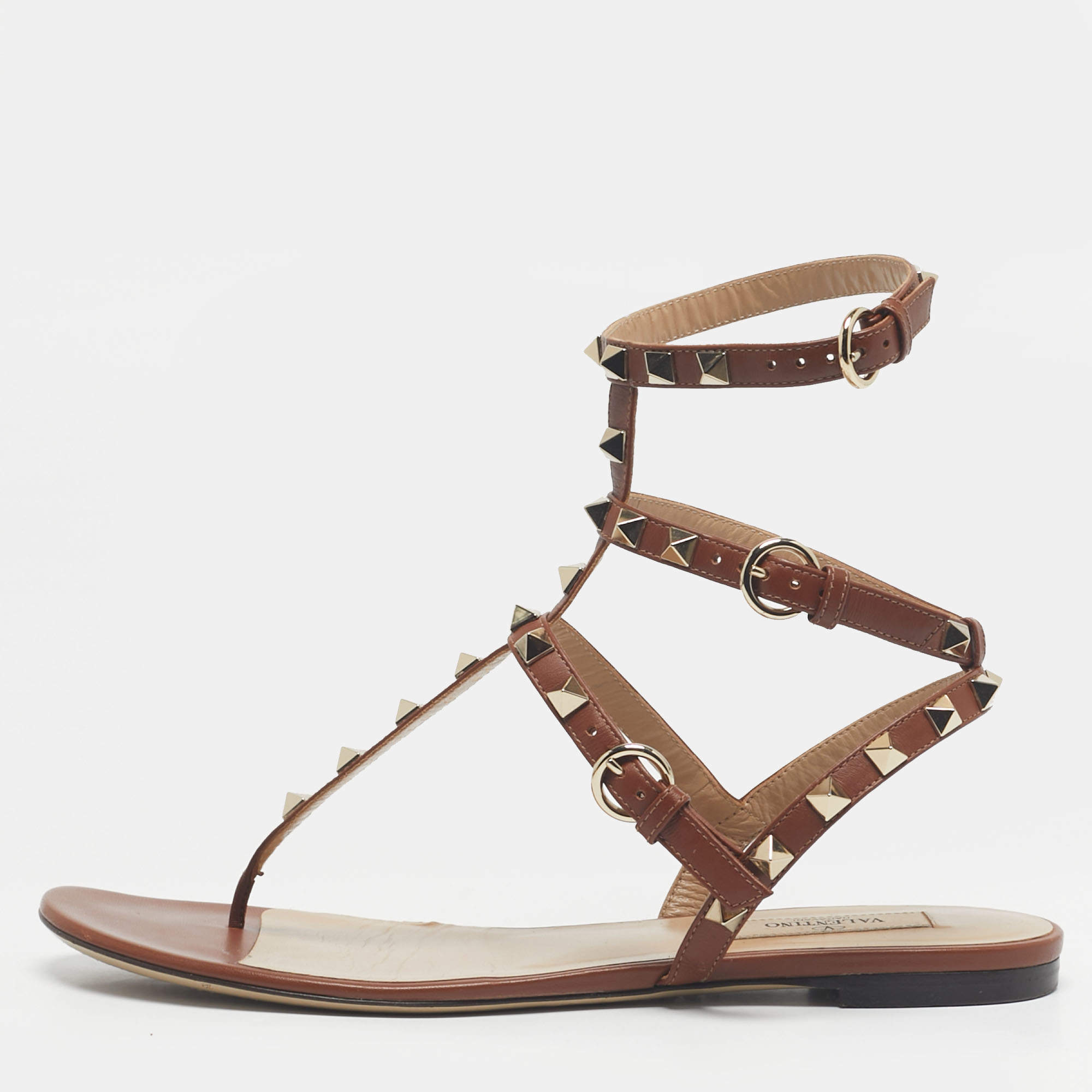 Pre Owned Valentino Brown Leather Rockstud Flat Thong Sandals Size 38