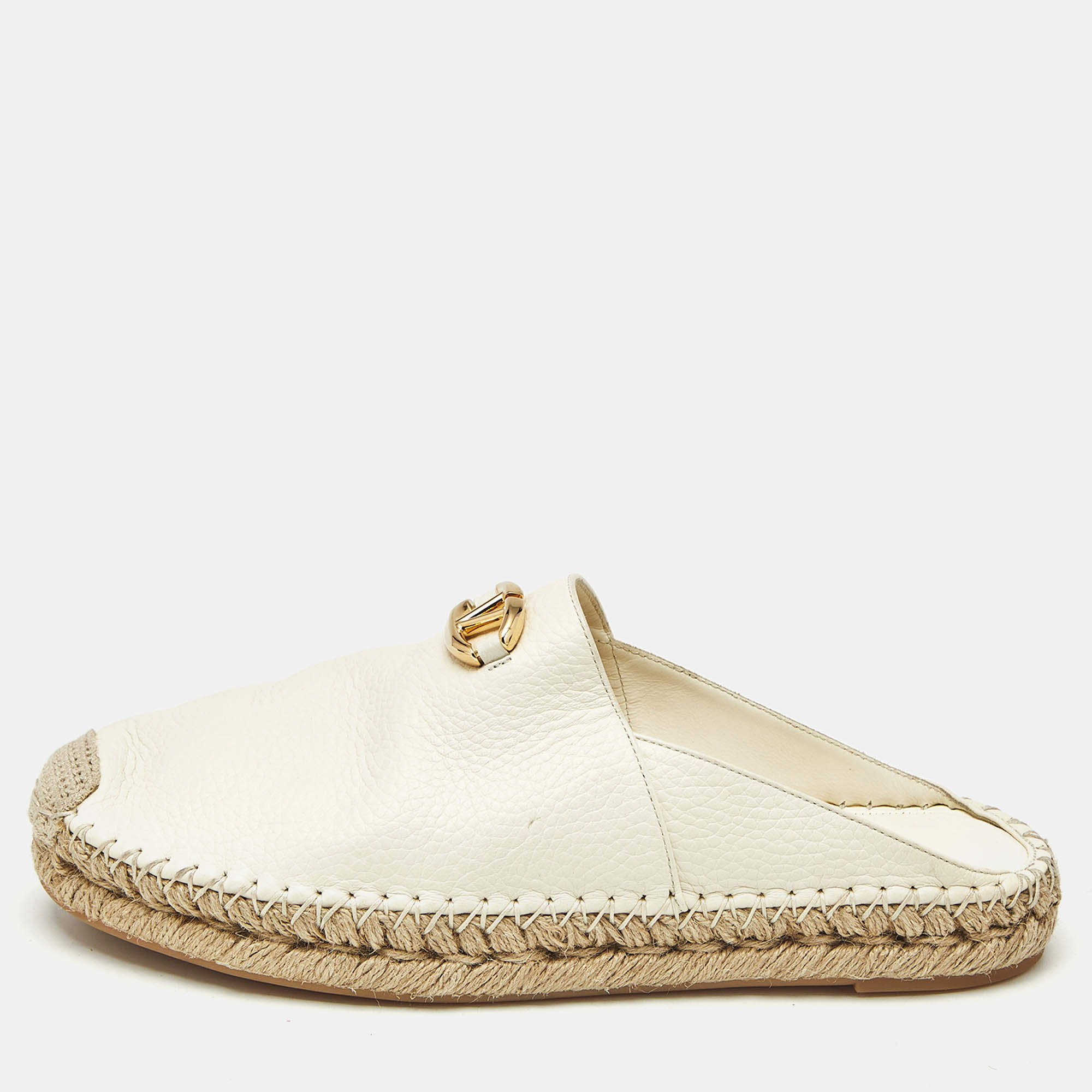 Pre Owned Valentino Off White Leather VLogo Signature Espadrille Mules Size 40