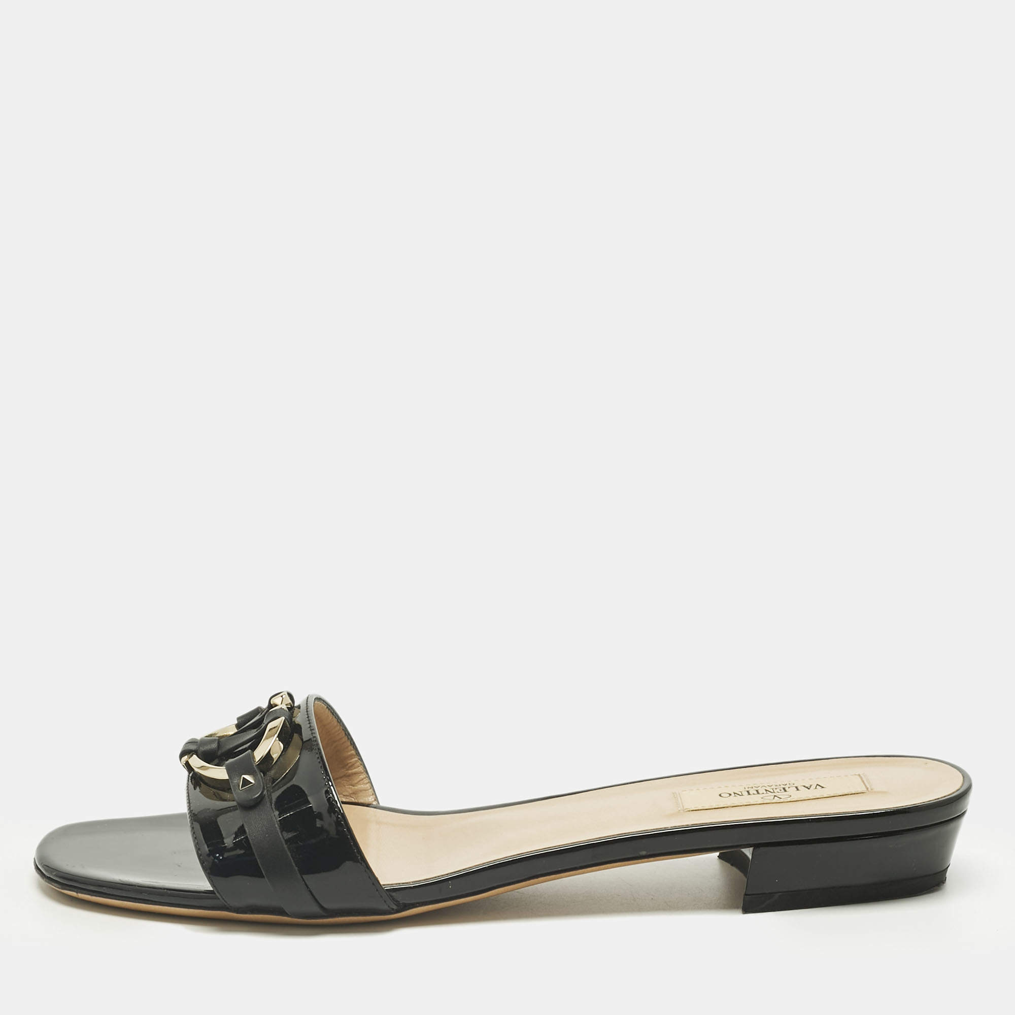 Pre Owned Valentino Black Patent Leather VLogo Slide Sandals Size 39.5