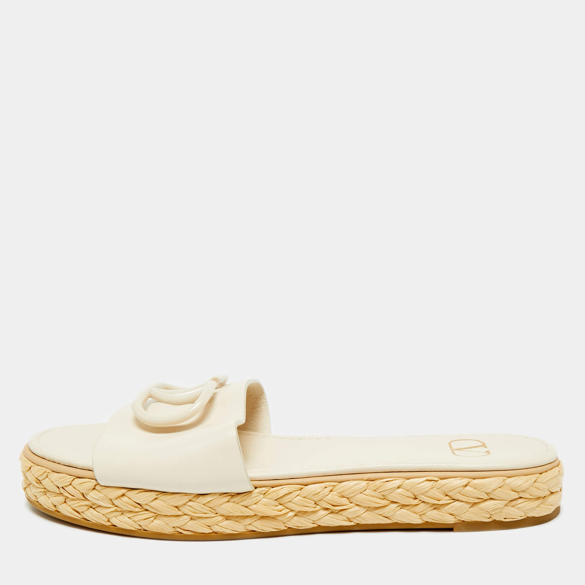 Pre Owned Valentino Cream Leather VLogo Espadrille Flat Slides Size 39