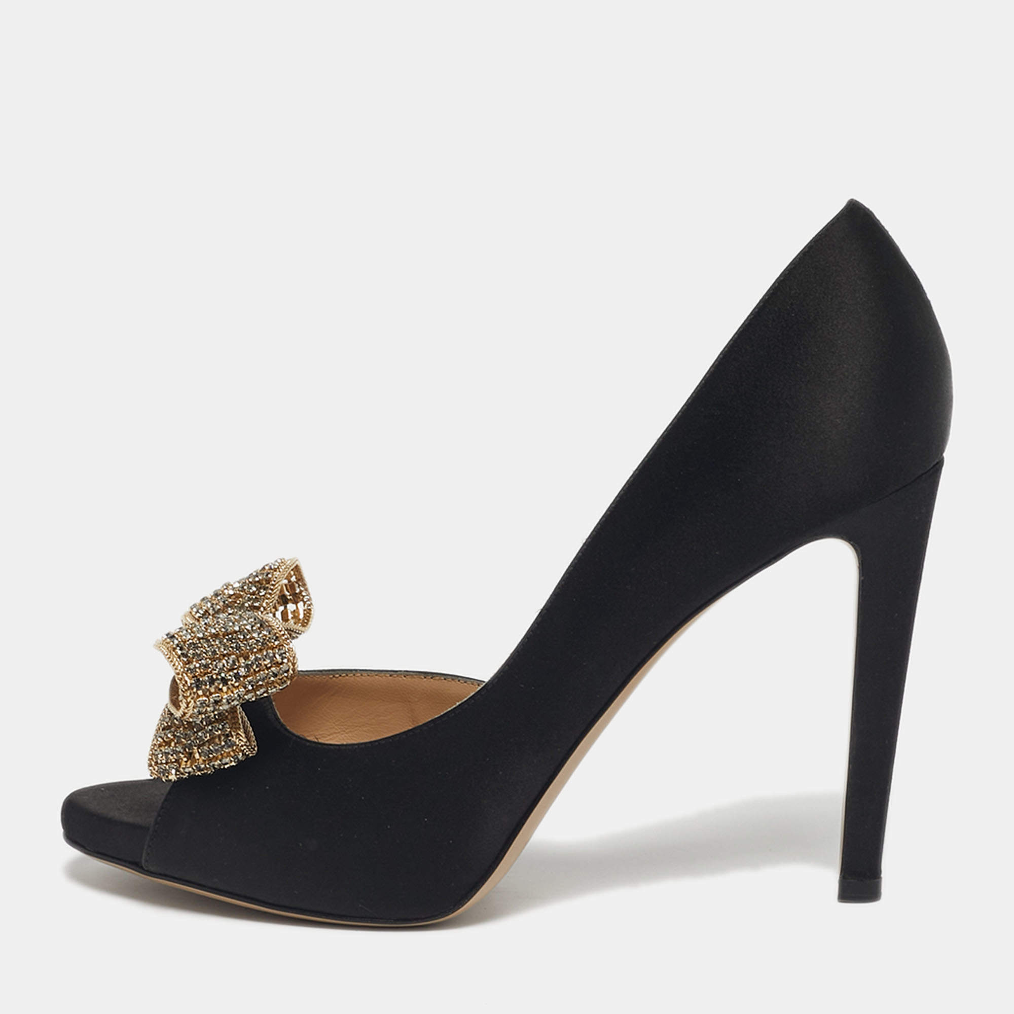 مملوكة مسبقًا Valentino Bow Crystal Embellished Size 39.5 Black Satin D'orsay Pumps
