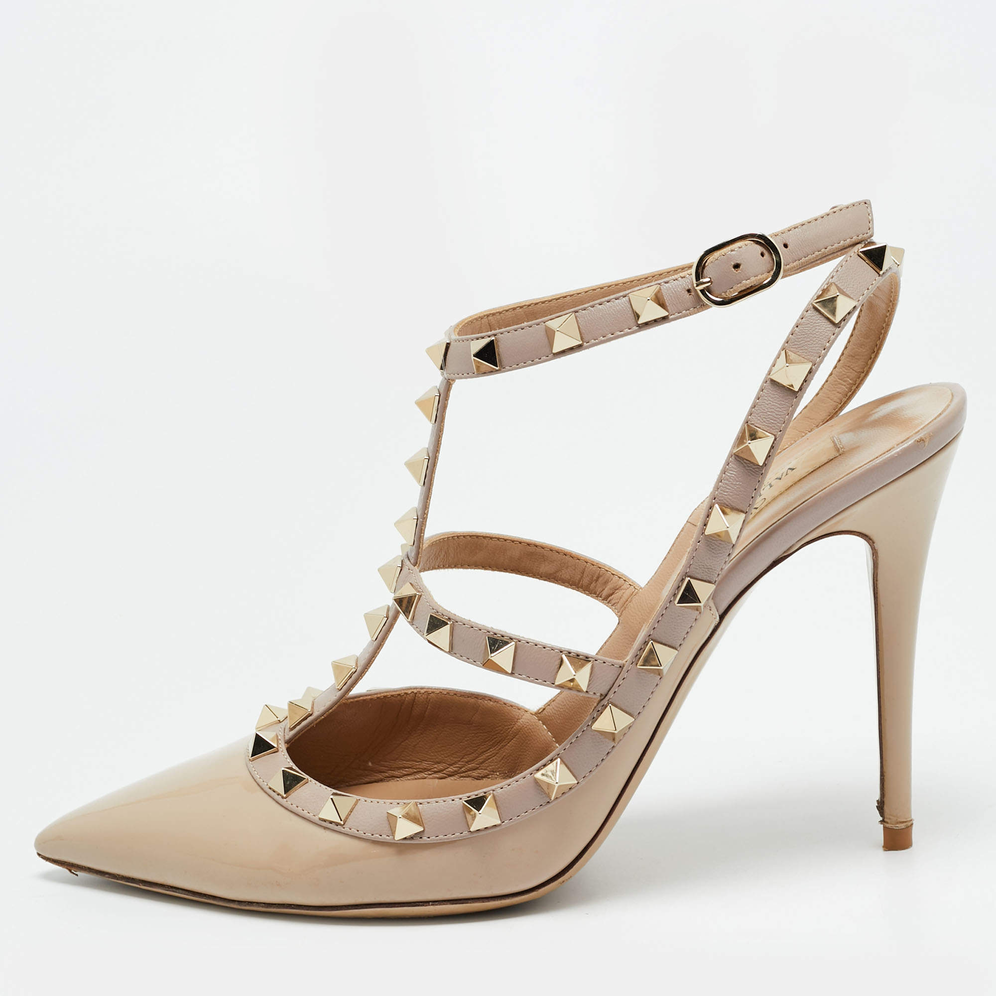 Pre Owned Valentino Rockstud Size 41 Beige Leather and Patent Leather Pumps