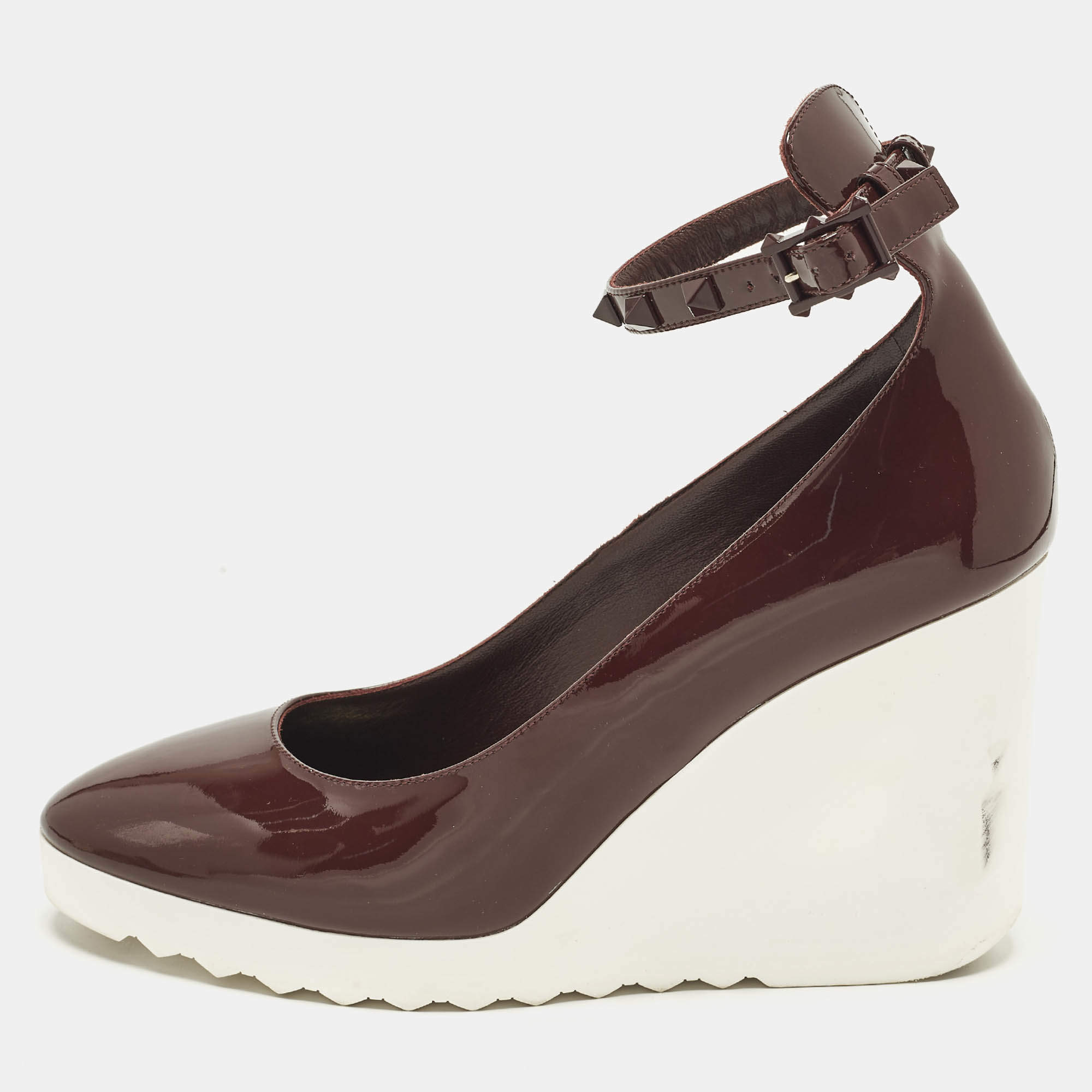 Pre Owned Valentino Rockstud Size 37 Burgundy Patent Leather Wedge Pumps