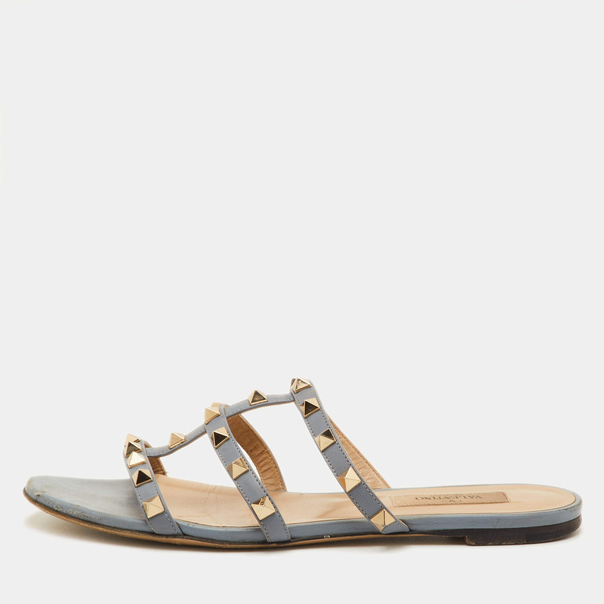 Pre Owned صندل مسطح فالنتينو مرصع روكستد جلد أزرق مقاس 37