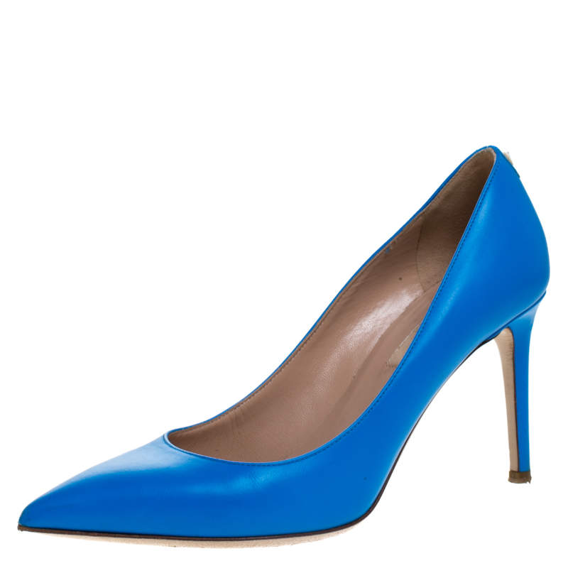 Pre Owned Valentino Blue Leather Rockstud Pointed Toe Pumps Size 36