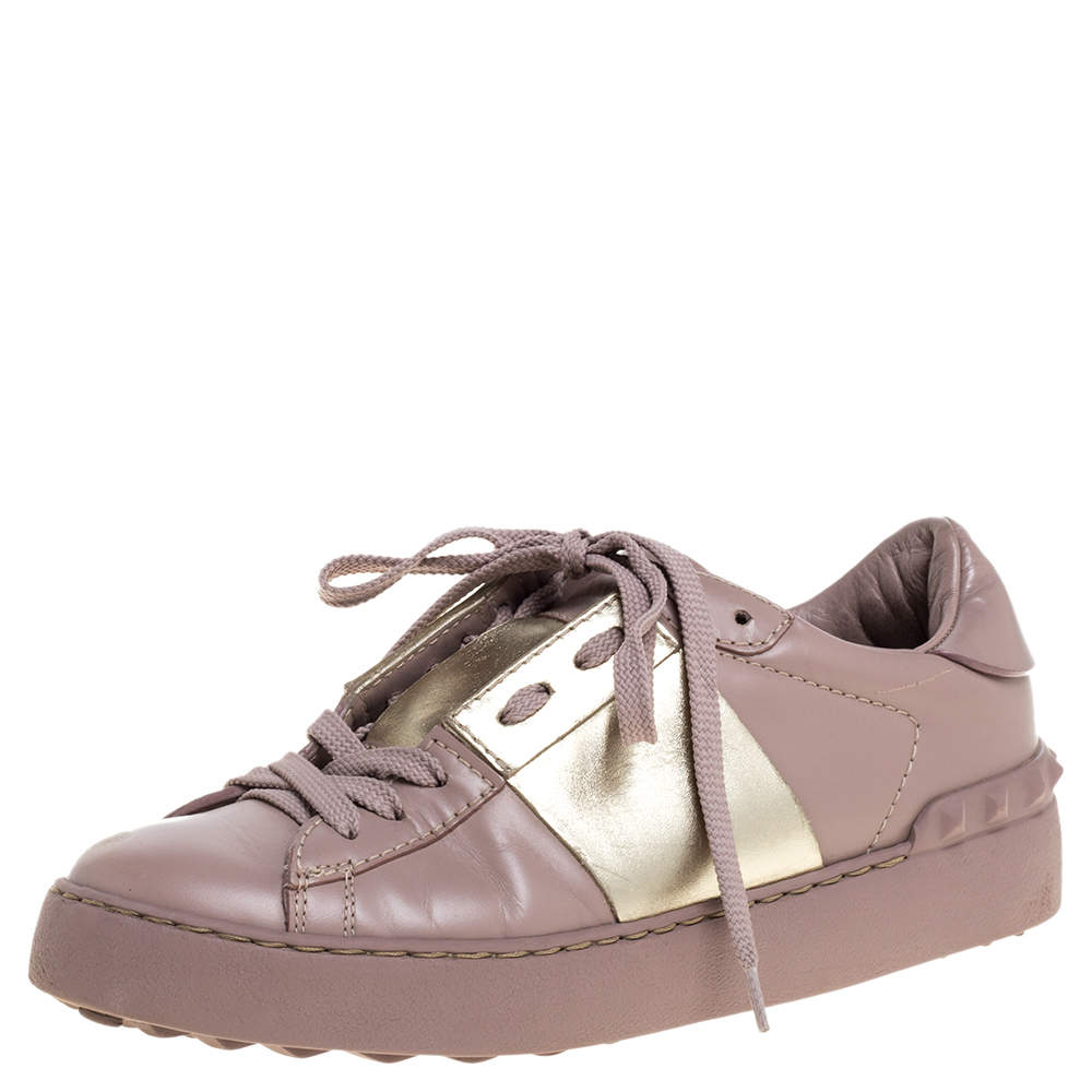 Valentino Pale Pink Leather Rockstud Sneakers Size 35