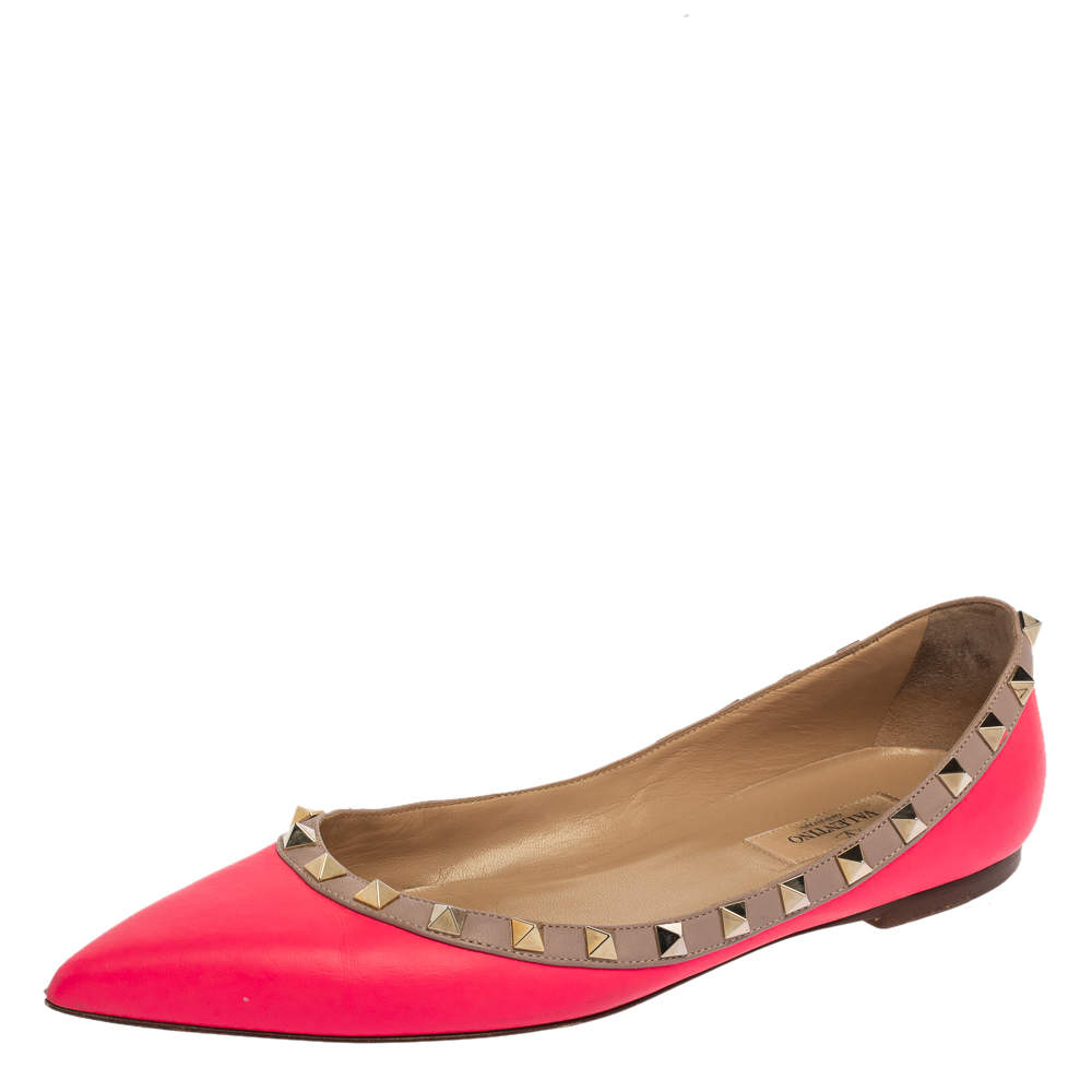 Pre Owned Valentino Neon Pink Leather Rockstud Pointed Toe Ballet Flats Size 39