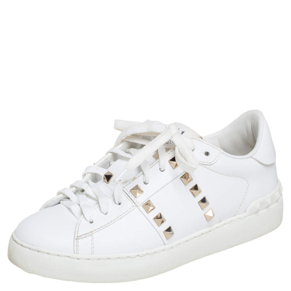 Pre Owned Valentino White Leather Rockstud Low Top Sneakers Size 35.5