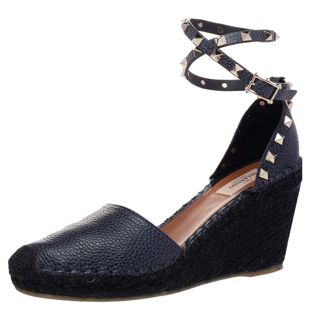 Valentino rockstud espadrille wedge hot sale black